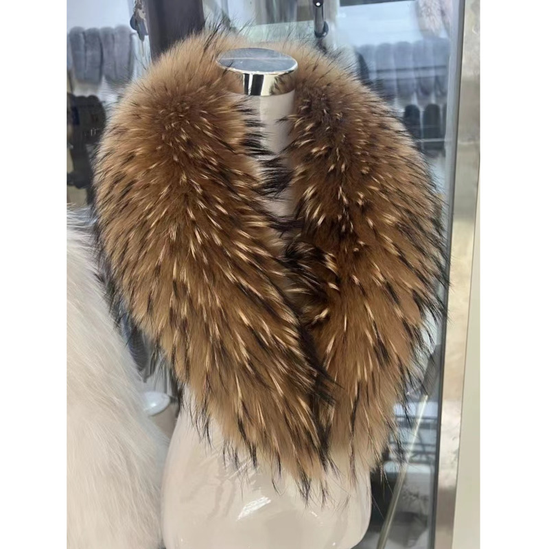 Winter Clothing Ideas - Collo in pelliccia di procione Donna