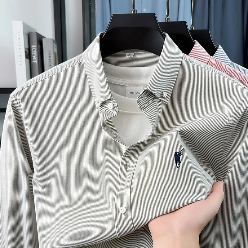 Camicia Classica a Righe Verti - Clothing Style Winter recensione e prezzo