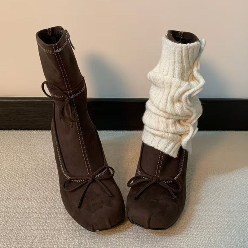 Stivali da donna con tacco alt - Winter Clothing Trends 2025 recensione e prezzo