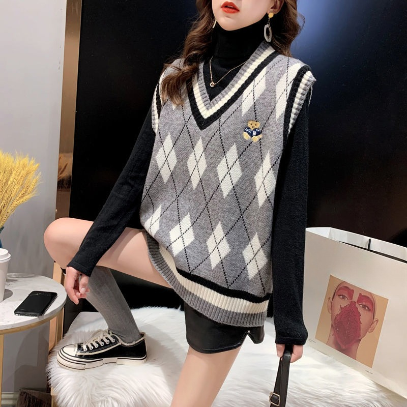 Gilet in maglia rossa per donn - Winter Clothing Trends 2025 recensione e prezzo