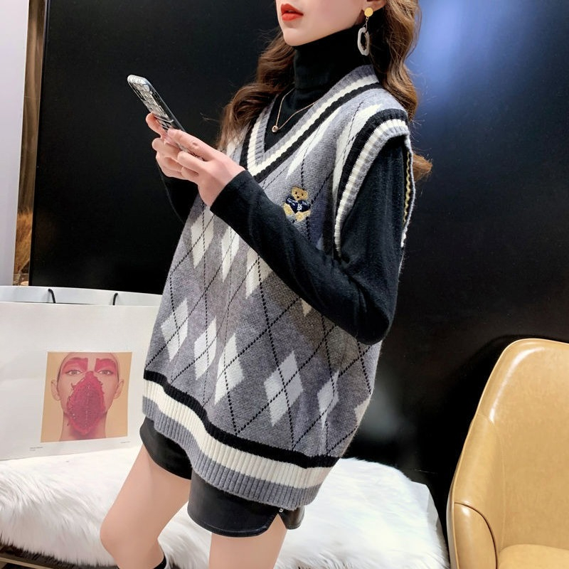 Gilet in maglia rossa per donn - Winter Clothing Trends 2025 recensione e prezzo