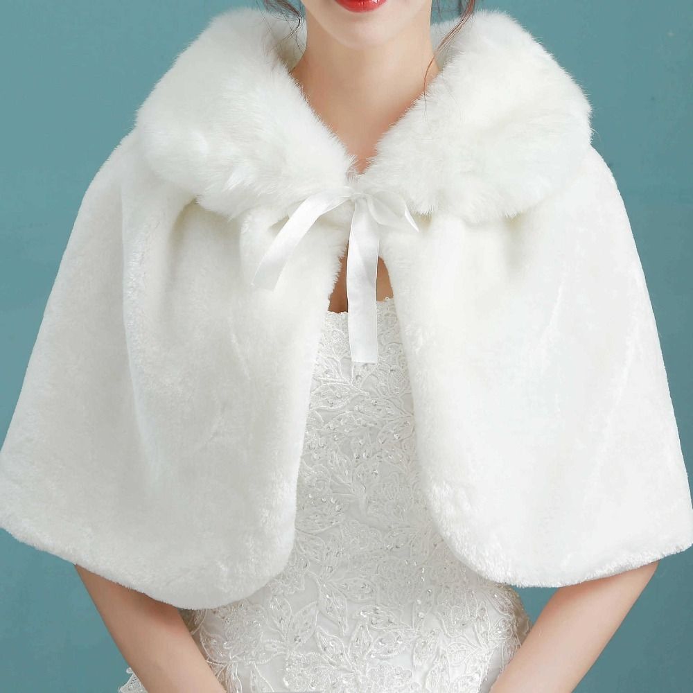 Stola avvolgente in peluche ad - Winter Clothing Ideas recensione e prezzo