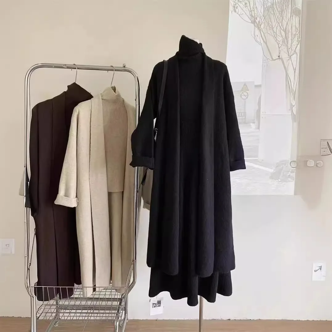 Set da tre pezzi Gilet maglion - Winter Clothing Trends 2025 recensione e prezzo