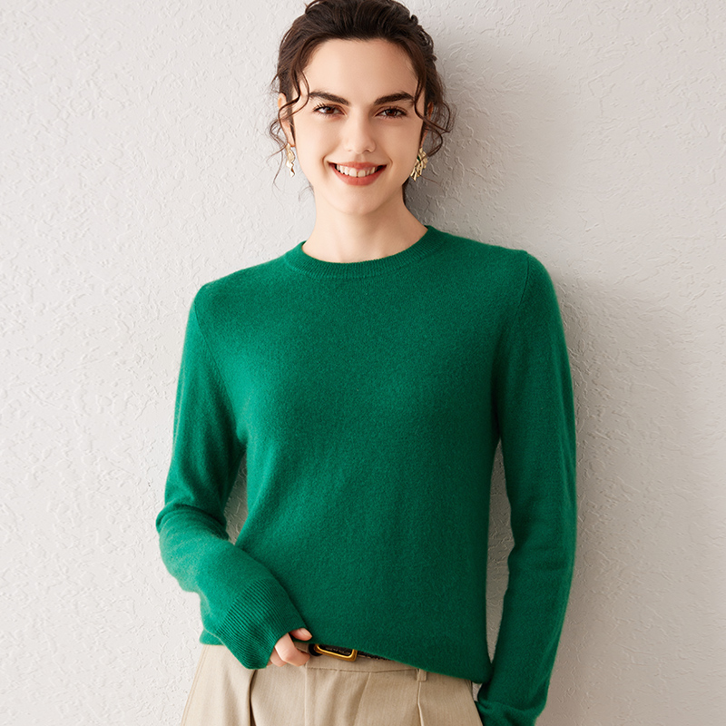 Maglione da donna in puro cash - Winter Clothing Trends 2025 recensione e prezzo